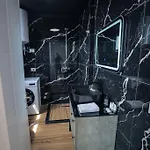 Miku Apartment-upscale 2bdr With A Spectacular View