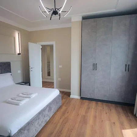 Apartment Miku Apartment-upscale 2bdr With A Spectacular View *