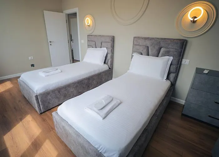 Miku Apartment-upscale 2bdr With A Spectacular View Tirana