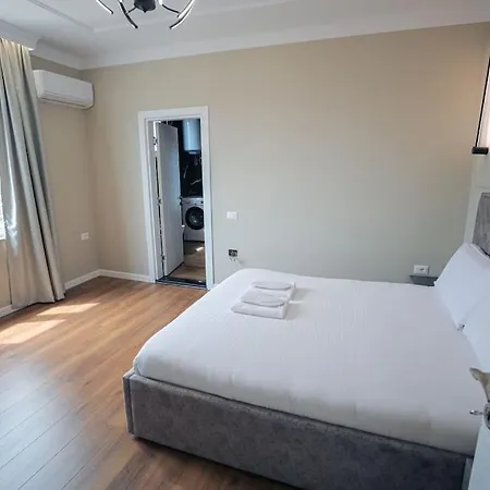 Miku Apartment-upscale 2bdr With A Spectacular View * ティラナ